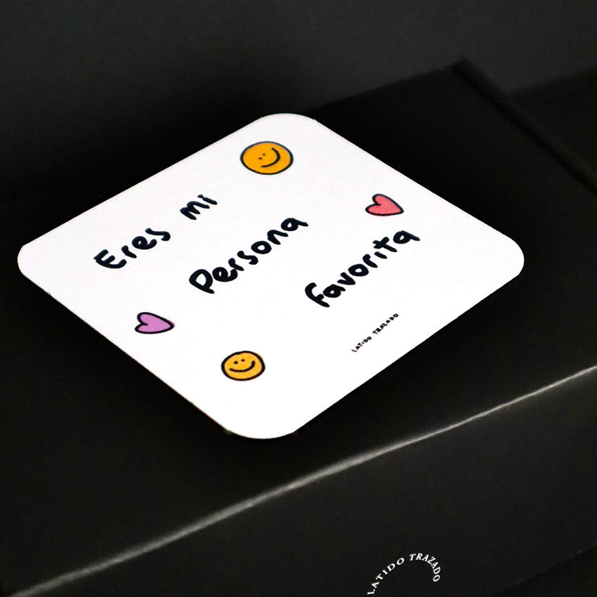 Tarjeta con palabras bonitas para novios, ideal como complemento de regalos