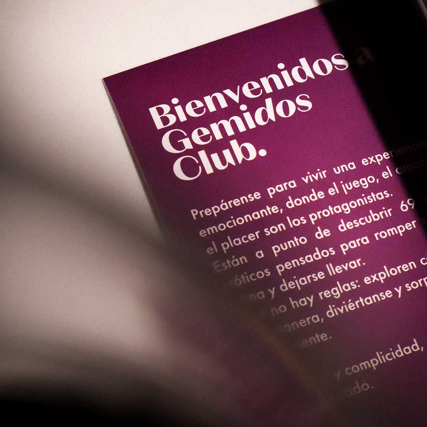 La clave para salir de la rutina en el matrimonio o después de irse a vivir juntos: un juego erótico para los dos.