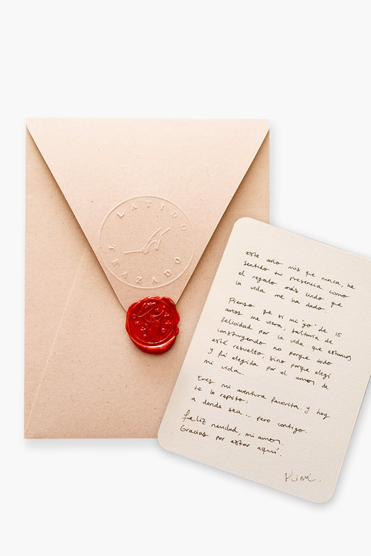 tarjeta con sobre elegante pedir BOGOTÁ Y MEDELLÍN